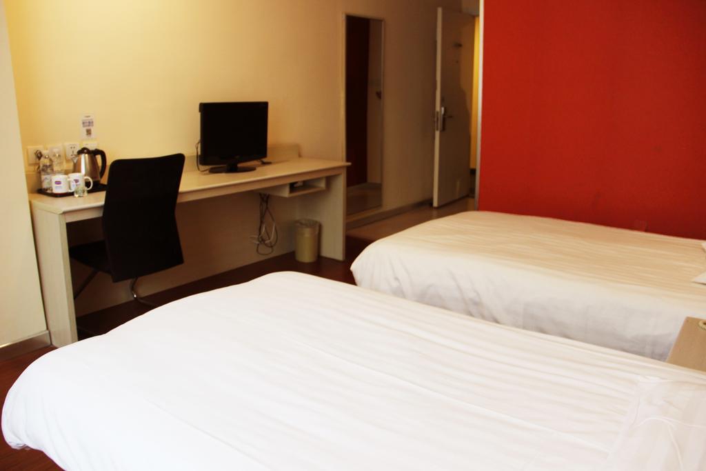 Hanting Express Dongying Jinan Road Δωμάτιο φωτογραφία